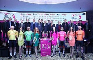 Başkan Böcek: “Hedefimiz, Antalya’yı spor turizminin...