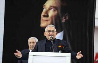 Başkan Büyükkılıç: “Hızlı trenimizin ihalesi...