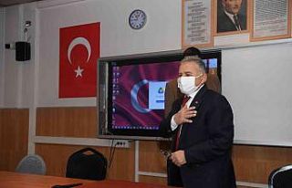 Başkan Büyükkılıç’tan lise öğrencilerine...