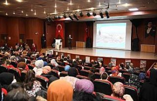 Başkan Çiftçi, kadınlara projeleri anlattı