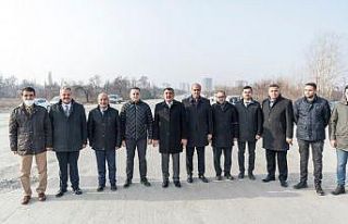 Başkan Gürkan, 35 metrelik yolda incelemelerde bulundu