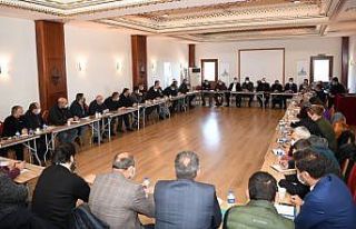 Başkan Kocaman, muhtarlara projeleri anlattı