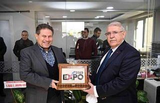 Başkan Mahçiçek’ten gazetecilere ziyaret