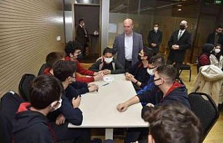 Başkan Pekyatırmacı: “Sanat Akademisi’yle öğrencilerimize...