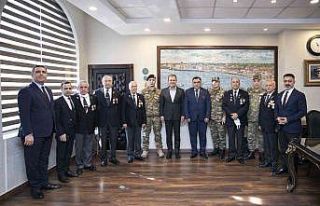 Başkan Seçer, Azerbaycanlı gazileri ağırladı
