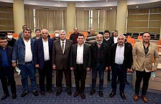 Başkan Tütüncü: “Esnafımıza kapımız 365...