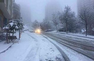 Başkent’te kar