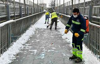 Başkentte kar ve buzla mücadelede “BELÇÖZ”...