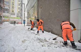 Battalgazi’de karla mücadele çalışmaları devam...