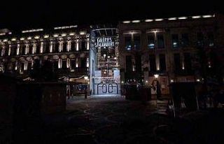 Belçika 2022’ye Omicron’un gölgesinde evlerinden...