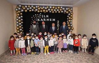 Belediye Çocuk Bakımevi öğrencileri ilk karnelerini...