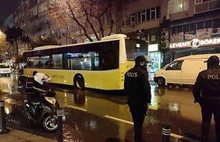 Beşiktaş’ta yasağa rağmen sokağa çıkan motosikletli...