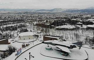 Beyaza bürünen Isparta havadan görüntülendi