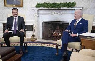 Biden, Beyaz Saray’da Katar Emiri Al Sani ile bir...