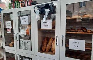 Bilecik’te yeni tarifeyi almadan zamlı ekmek satan...
