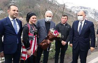 Binali Yıldırım, Kuşköy’de "Kuş dili"...