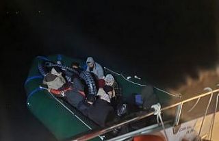 Bodrum’da 18 düzensiz göçmen kurtarıldı