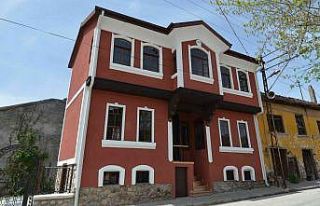 Bozüyük Belediye Tiyatro Ekibi Sanatevi’nde ilk...