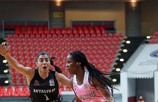 Brooque Williams  22 sayı ile oynadı