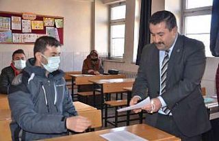 Bu kez veliler sınav heyecanı yaşadı