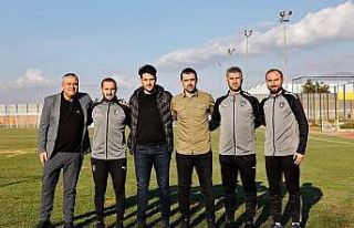 Bucaspor’da teknik ekibin sözleşmeleri 2 yıl...