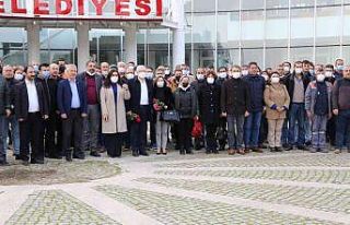 Burhaniye Belediyesinde çalışanlara zam