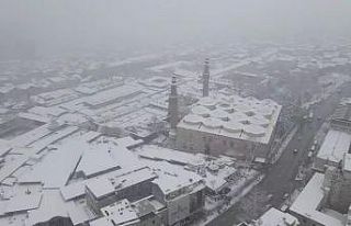 Bursa’daki yoğun kar yağışı havadan görüntülendi