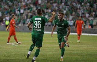 Bursaspor, İstanbul deplasmanında Adanaspor’la...
