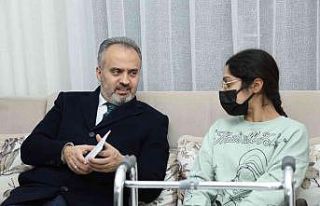 Büyükşehir engellilerin ayağına gidiyor