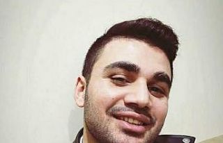 Çatalca’da bariyerlere çarpan araç sürücüsü...