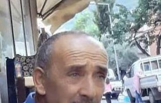 Çatıda kar kürüdükten sonra kalp krizi geçiren...
