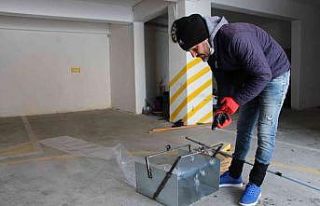 Çatılarda biriken karlar gelir kapısı oldu, taleplere...