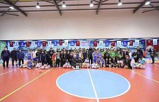 Çayırova’da basketbol turnvuvası