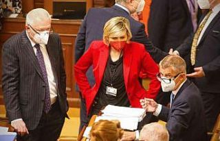 Çekya’da hükümet güvenoyu aldı