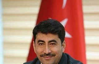 Çelik: "10 Ocak Gazeteciler Gününü kutluyorum"