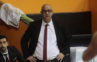 Cengiz Karadağ maçın ortasında kalp krizi geçirdi