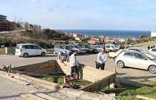 Çınarcık MYO’ya otobüs durağı