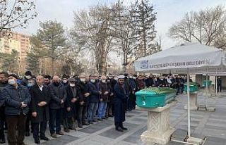 Cinayete kurban giden 3 kişi yan yana defnedildi