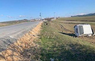 Çocuk sürücünün kullandığı araç şarampole...