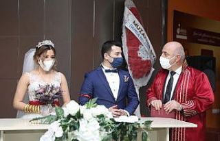 Darıca’da bin 524 çift evlendi