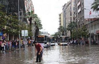 Denizli’de 3 gün boyunca sağanak yağış etkili...