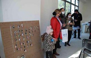 Deprem konutları teslim edilmeye başlandı