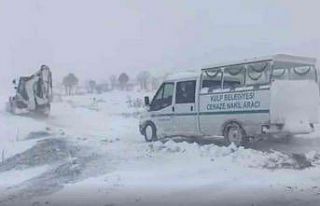 Diyarbakır’da cenaze defni için 8,5 saatlik yol...