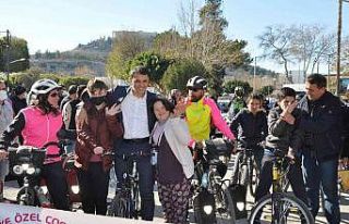 Down sendromlu ve otizmli çocuklar için 8 bin 500...