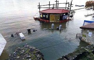 Dünyaca ünlü kaplıca sular atında kaldı