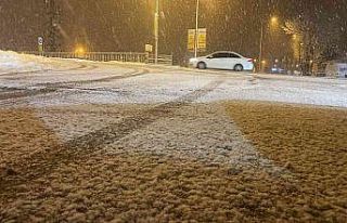 Düzce’de kar yağışı devam ediyor