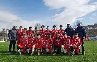 Edebali Ortaokulu, Yıldız Erkek Futbol Turnuvasında...
