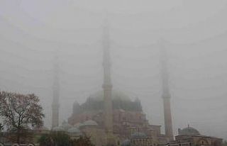 Edirne’de sis etkili oldu