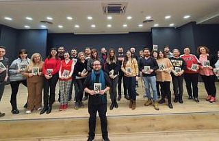 Efeler Belediyesi Şehir Tiyatrosu Yalçın Dinçer’i...