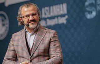 Eğitimci Yazar Sıtkı Aslanhan Sivaslılar ile buluştu